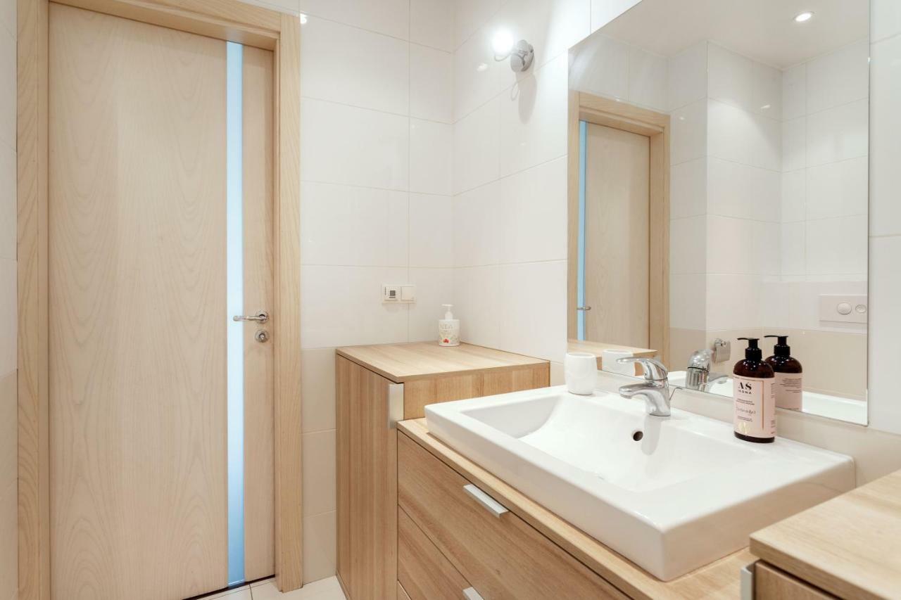 Zalgirio Apartment Vilnius Luaran gambar